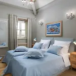 Vila Beautiful Elena With Pool In Kanfanar